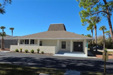 Condominio en alquiler en Punta Gorda, Florida, 2 dormitorios, 78.04 m2 № 2102923 - foto 25