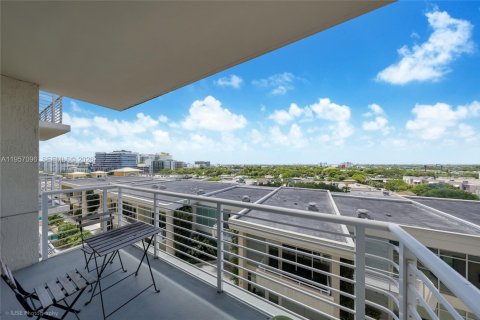 Condominio en venta en Miami, Florida, 1 dormitorio, 68.75 m2 № 2011630 - foto 7