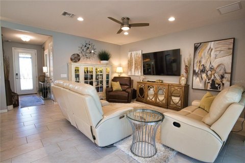 House in Venice, Florida 3 bedrooms, 152.17 sq.m. № 2215860 - photo 9