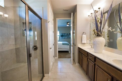 House in Venice, Florida 3 bedrooms, 152.17 sq.m. № 2215860 - photo 17
