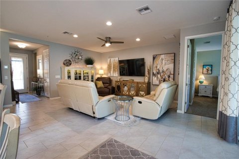 House in Venice, Florida 3 bedrooms, 152.17 sq.m. № 2215860 - photo 10