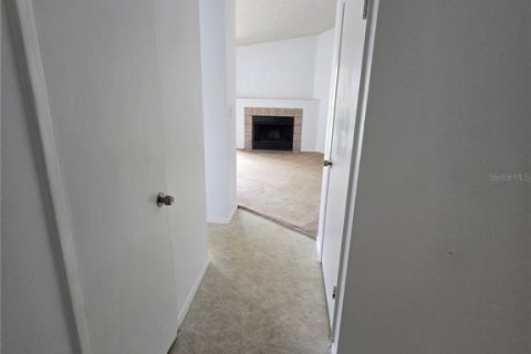Condo in Tampa, Florida, 1 bedroom  № 1916757 - photo 3