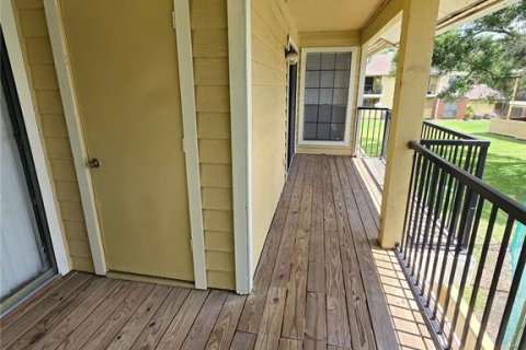 Condo in Tampa, Florida, 1 bedroom  № 1916757 - photo 21