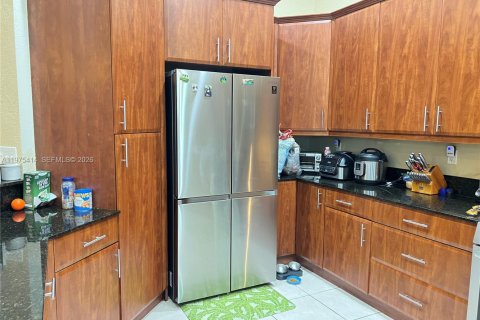 Villa ou maison à vendre à Homestead, Floride: 4 chambres, 221.2 m2 № 2038206 - photo 18