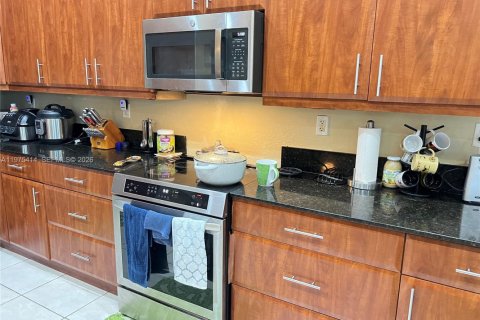 Villa ou maison à vendre à Homestead, Floride: 4 chambres, 221.2 m2 № 2038206 - photo 19