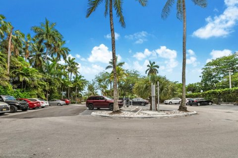 Condominio en alquiler en Miami, Florida, 32.7 m2 № 2076068 - foto 9