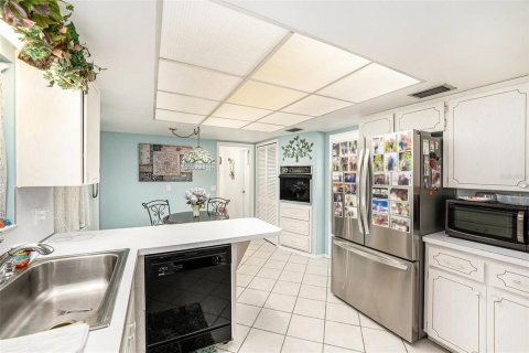 Casa en venta en Largo, Florida, 3 dormitorios, 153.66 m2 № 1747295 - foto 8