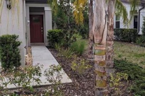 Townhouse in Lutz, Florida 3 bedrooms, 167.32 sq.m. № 2233886 - photo 2