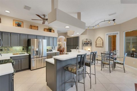 House in Sarasota, Florida 4 bedrooms, 239.22 sq.m. № 1631341 - photo 20