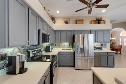 House in Sarasota, Florida 4 bedrooms, 239.22 sq.m. № 1631341 - photo 21