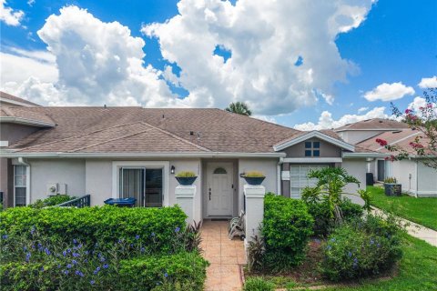 Townhouse in Orlando, Florida 3 bedrooms, 103.68 sq.m. № 2403453
