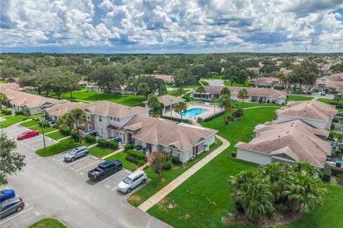 Townhouse in Orlando, Florida 3 bedrooms, 103.68 sq.m. № 2403453 - photo 11
