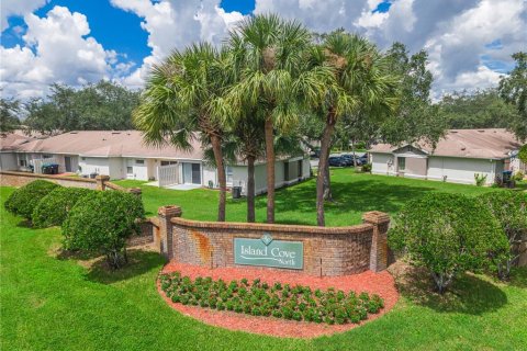 Townhouse in Orlando, Florida 3 bedrooms, 103.68 sq.m. № 2403453 - photo 18