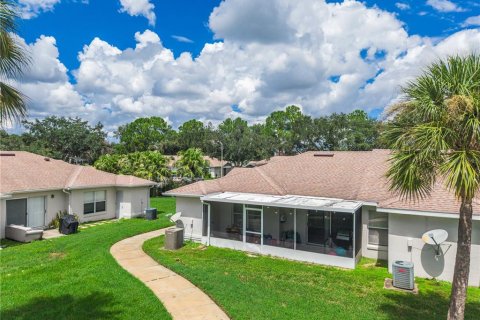 Townhouse in Orlando, Florida 3 bedrooms, 103.68 sq.m. № 2403453 - photo 6