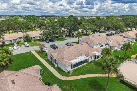 Townhouse in Orlando, Florida 3 bedrooms, 103.68 sq.m. № 2403453 - photo 10