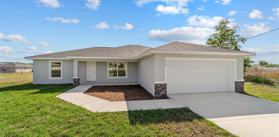 Villa ou maison à Ocklawaha, Floride 3 chambres, 144.65 m2 № 2396803