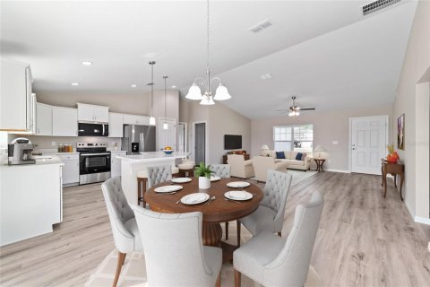 Villa ou maison à vendre à Ocklawaha, Floride: 3 chambres, 144.65 m2 № 2396803 - photo 3