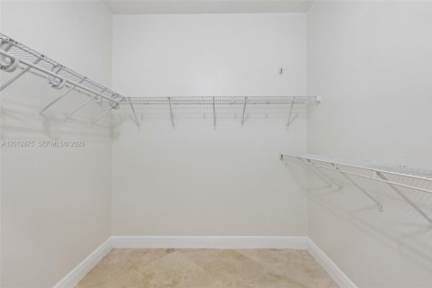 Villa ou maison à vendre à Weston, Floride: 4 chambres, 209.49 m2 № 2075647 - photo 18