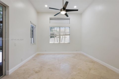 Villa ou maison à vendre à Weston, Floride: 4 chambres, 209.49 m2 № 2075647 - photo 19