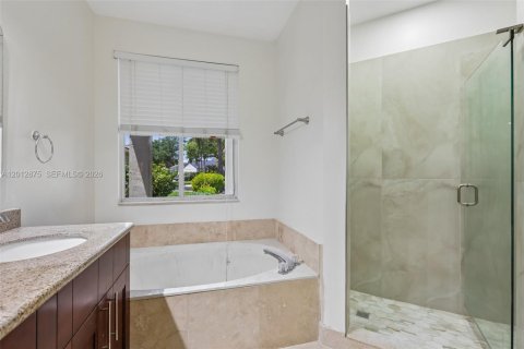 Villa ou maison à vendre à Weston, Floride: 4 chambres, 209.49 m2 № 2075647 - photo 29