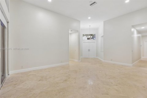Villa ou maison à vendre à Weston, Floride: 4 chambres, 209.49 m2 № 2075647 - photo 24