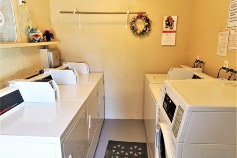 Copropriété à louer à Sarasota, Floride: 2 chambres, 67.63 m2 № 1902323 - photo 17