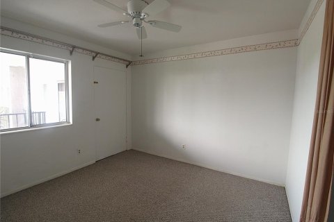 Copropriété à louer à Sarasota, Floride: 2 chambres, 67.63 m2 № 1902323 - photo 13