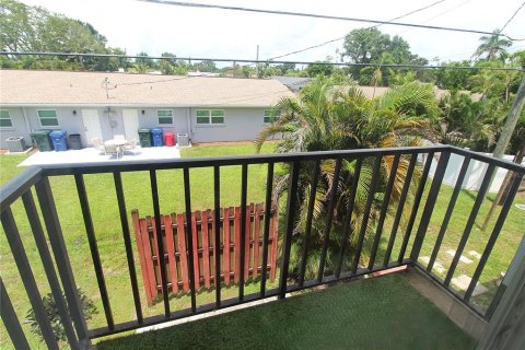 Copropriété à louer à Sarasota, Floride: 2 chambres, 67.63 m2 № 1902323 - photo 14