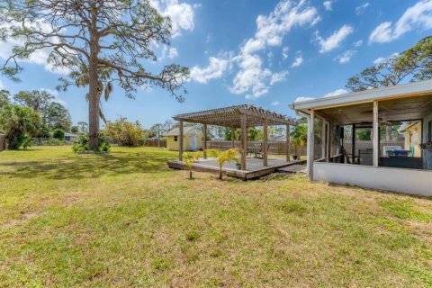 House in Englewood, Florida 3 bedrooms, 148.36 sq.m. № 1614254 - photo 22