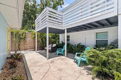 Casa en alquiler en Saint Petersburg, Florida, 4 dormitorios, 119.84 m2 № 1911167 - foto 7