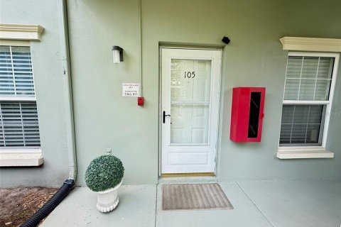 Condo in Dunedin, Florida, 2 bedrooms № 2117437