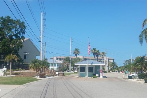 Condominio en alquiler en Port Richey, Florida, 2 dormitorios, 95.22 m2 № 1686756 - foto 4