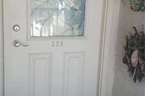 Condominio en alquiler en Port Richey, Florida, 2 dormitorios, 95.22 m2 № 1686756 - foto 2