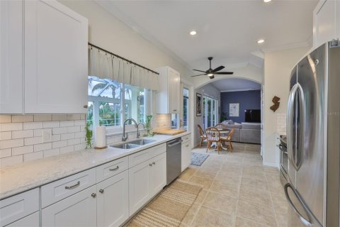 Casa en venta en Apollo Beach, Florida, 4 dormitorios, 275.73 m2 № 1757601 - foto 20