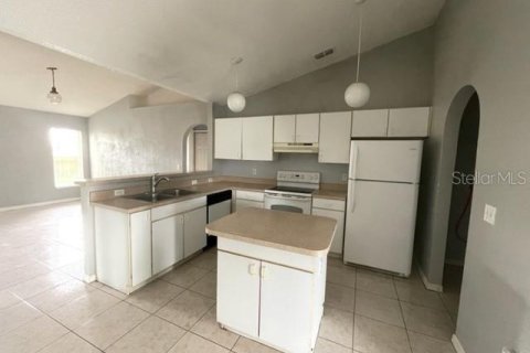 Casa en alquiler en Kissimmee, Florida, 3 dormitorios, 133.97 m2 № 1774044 - foto 5