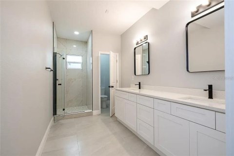 Villa ou maison à louer à Haines City, Floride: 4 chambres, 262.36 m2 № 2423882 - photo 24