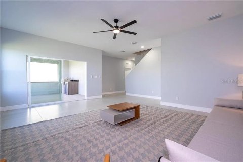 Villa ou maison à louer à Haines City, Floride: 4 chambres, 262.36 m2 № 2423882 - photo 23