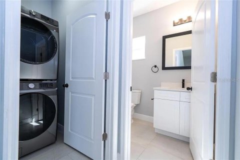Villa ou maison à louer à Haines City, Floride: 4 chambres, 262.36 m2 № 2423882 - photo 30