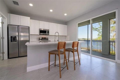 Villa ou maison à louer à Haines City, Floride: 4 chambres, 262.36 m2 № 2423882 - photo 11