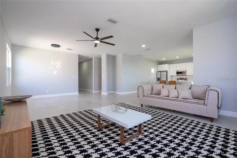 Villa ou maison à louer à Haines City, Floride: 4 chambres, 262.36 m2 № 2423882 - photo 6