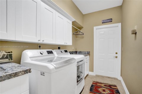 Villa ou maison à louer à Boca Raton, Floride: 4 chambres, 325.34 m2 № 1964963 - photo 28