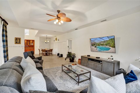 Villa ou maison à louer à Boca Raton, Floride: 4 chambres, 325.34 m2 № 1964963 - photo 18