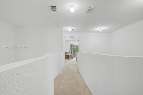 Купить таунхаус в Хомстед, Флорида 3 спальни, 179.49м2, № 2066979 - фото 26