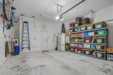 Купить таунхаус в Хомстед, Флорида 3 спальни, 179.49м2, № 2066979 - фото 19