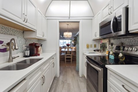 Copropriété à louer à Delray Beach, Floride: 2 chambres, 92.9 m2 № 1208645 - photo 1
