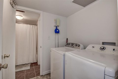 Condominio en venta en Seminole, Florida, 1 dormitorio, 61.97 m2 № 1815883 - foto 13