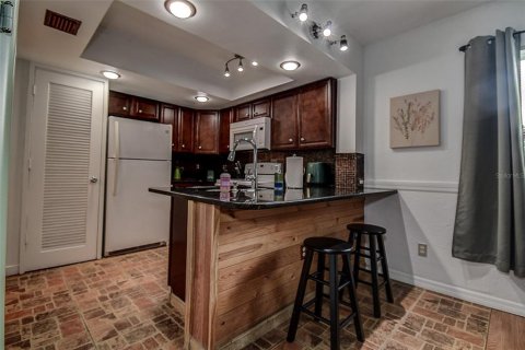 Condominio en venta en Seminole, Florida, 1 dormitorio, 61.97 m2 № 1815883 - foto 7