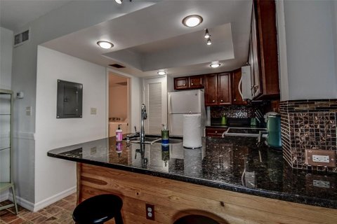 Condominio en venta en Seminole, Florida, 1 dormitorio, 61.97 m2 № 1815883 - foto 10