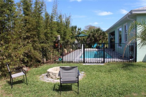 House in Palm Coast, Florida 3 bedrooms, 178.93 sq.m. № 2196953 - photo 17