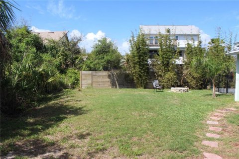 House in Palm Coast, Florida 3 bedrooms, 178.93 sq.m. № 2196953 - photo 19